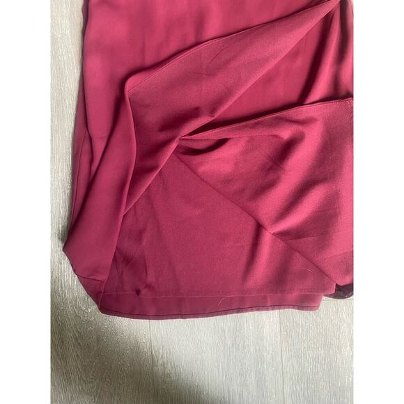 NWOT Maroon Faux Wrap Mini Dress Size‎ Small - Picture 3 of 5